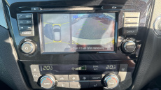 Nissan Qashqai 1.2 DiG-T N-Connecta 5dr Petrol Hatchback